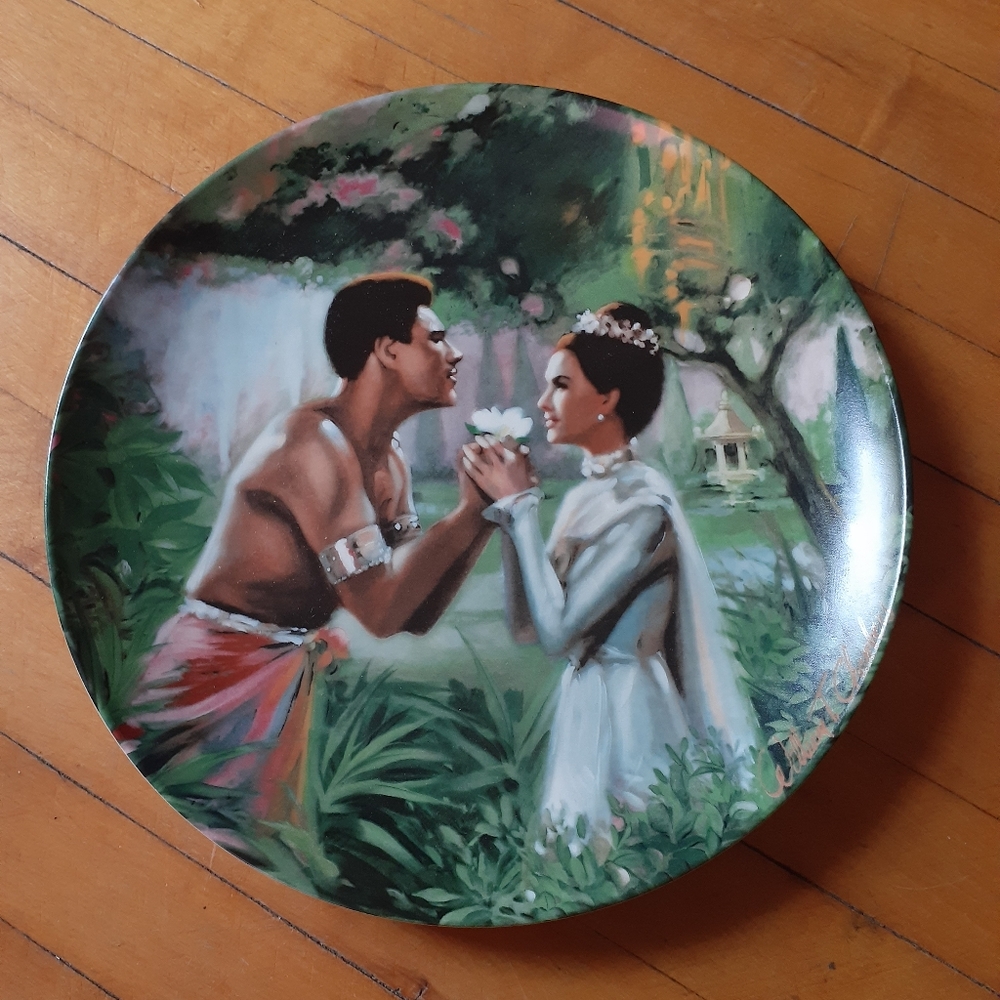 Vintage Knowles Fine China Collector Plate